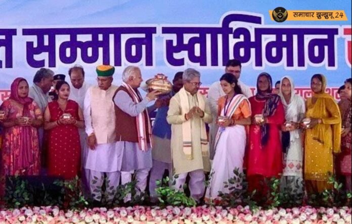 हरियाणा में दलित सम्मान स्वाभिमान समारोह में बीजेपी की हुंकार: 1976 के संविधान संशोधन पर कांग्रेस को लिया आड़े हाथों