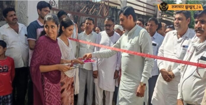 भाजपा नेता बबलू चौधरी ने सुल्ताना की हरीयावाली ढाणी में सड़क का किया शुभारंभ