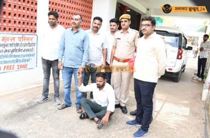झुंझुनूं पुलिस को मिली बड़ी सफलता, 53 लाख की चोरी का मुख्य आरोपी गिरफ्तार