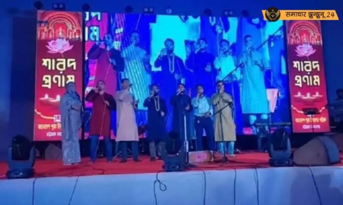बांग्लादेश में दुर्गापूजा मंच पर हंगामा, कट्टरपंथी जबरन मंच पर चढ़े, गाया इस्लामी गाना