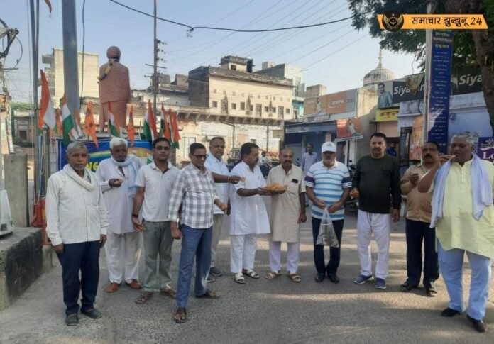 राष्ट्रप्रेम की अलख लगा रही श्री विवेकानंद मित्र परिषद : प्रतिदिन दो समय राष्ट्रगान और ध्वजारोहण व ध्वज अवतरण की परंपरा को 2100 दिन हुए पूरे