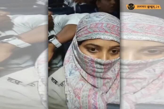 'वर्दी में हूं किराया नहीं दूंगी..' महिला पुलिसकर्मी ने दिखया वर्दी का रौब, बस कंडक्टर की बहस का वीडियो हुआ वायरल