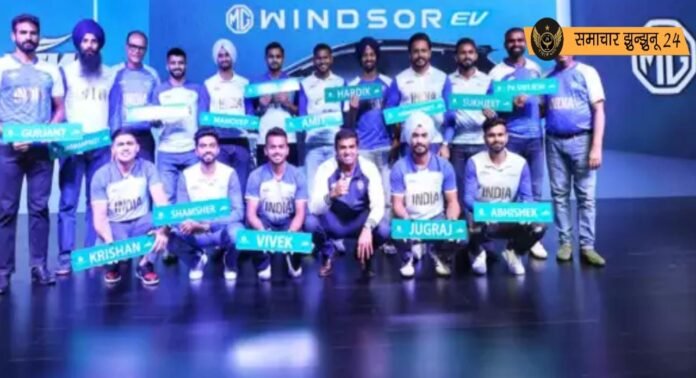 JSW MG मोटर ने नीरज चोपड़ा और अन्य ओलंपिक मेडलिस्ट्स को गिफ्ट की Windsor EV