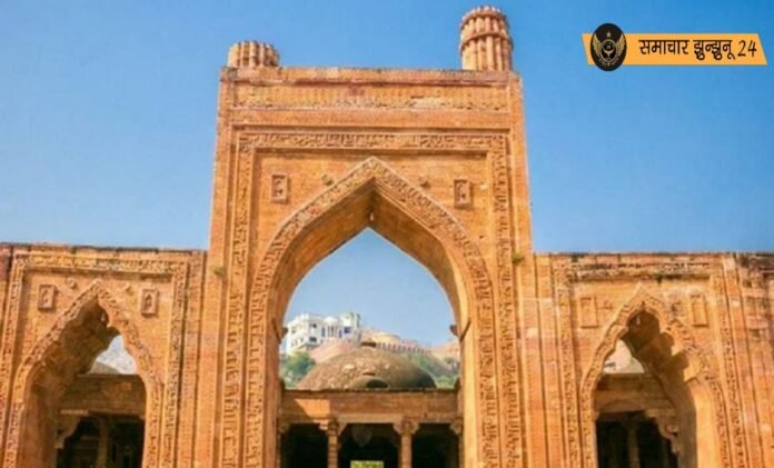 अजमेर: 'अढ़ाई दिन का झोपड़ा' को लेकर मंदिर और संस्कृत पाठशाला होने के दावे पर विवाद, एएसआई जांच की मांग