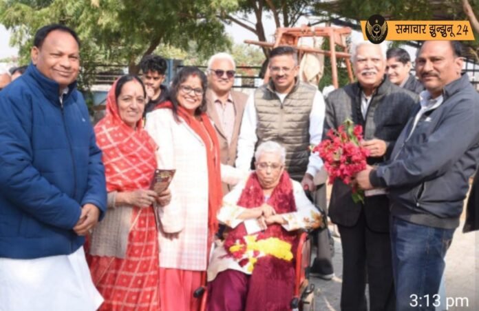 गीता पाठ वैश्विक अभियान का शुभारंभ: डॉ. एस.के. भार्गव की स्वर्ण जयंती पर विशेष आयोजन, नंदीशाला में हुआ गीता पाठ अभियान का विमोचन