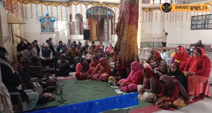 चौराशिया मंदिर में भव्य राम अमृतवाणी पाठ: सैकड़ों श्रद्धालुओं ने किया भागवत गान