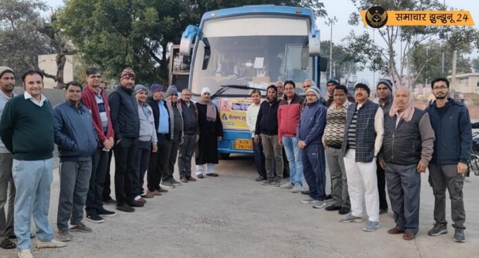 चिड़ावा से बालोतरा आश्रम के लिए रवाना हुए श्रद्धालु, संत नारायण भारती महाराज के सान्निध्य में करेंगे नववर्ष की शुरुआत
