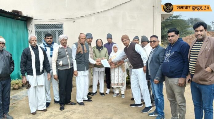 बिजौली का बास और अमरसिंहपुरा के ग्रामीणों ने नई पंचायत की मांग की, पिलानी पंचायत समिति प्रधान को सौंपा ज्ञापन
