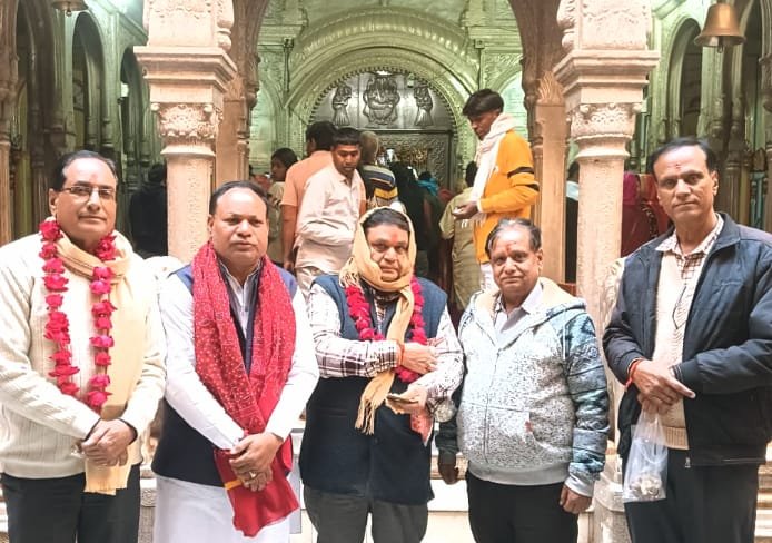 गौड़ ब्राह्मण महासभा के नवनिर्वाचित पदाधिकारियों ने माता शाकंभरी के चरणों में किया नमन, लिया समाज सेवा का संकल्प