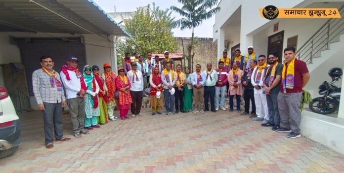 चिड़ावा: 26वीं बार खाटू धाम के लिए रवाना हुआ पदयात्रियों का जत्था: 28 को खाटू में नवाएंगे शीश, 1999 से जारी है फाल्गुन में आस्था का यह सफर