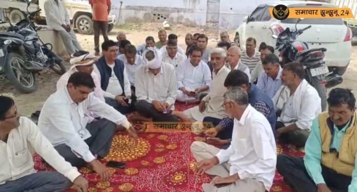 चिड़ावा: चोरी की बढ़ती घटनाओं से नाराज पिचानवा के ग्रामीणों ने थाने के बाहर किया प्रदर्शन