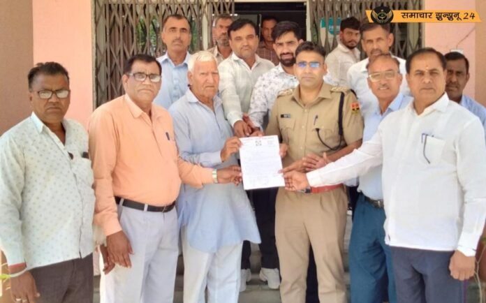 धार्मिक भावनाएं भड़काने वालों पर कार्रवाई की मांग, राष्ट्रीय जाट महासंघ ने सौंपा ज्ञापन