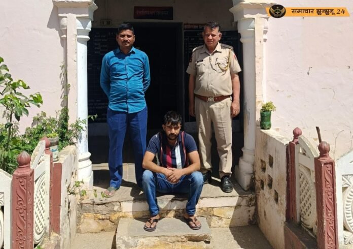 खेतड़ी पुलिस की कार्रवाई: नाबालिग के अपहरण के प्रयास का आरोपी गिरफ्तार, बोलेरो वाहन जब्त