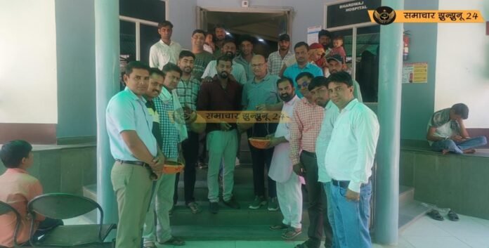 चिड़ावा में श्री राम परिवार की अनूठी पहल: गर्मियों में पक्षियों के लिए 111 परिंडे और घोंसले लगाने का अभियान