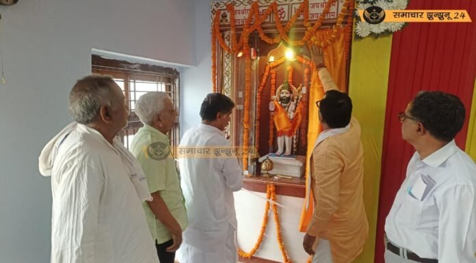 चिड़ावा में भगवान परशुराम मूर्ति लोकार्पण और प्रतिभा सम्मान समारोह आयोजित, बृह्म चैतन्य संस्थान के तत्वावधान में हुआ आयोजन, समाज की एकता और शिक्षा पर दिया गया जोर