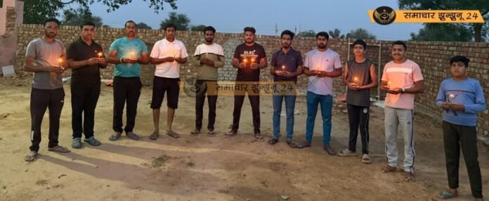 कश्मीर की घटना से आहत अमरसिंहपुरा में लोगों ने दी श्रद्धांजलि