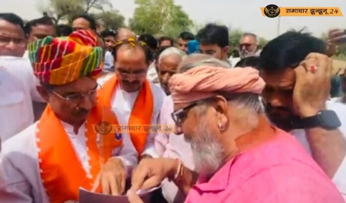 चिड़ावा में भाजपा नेताओं ने प्रदेशाध्यक्ष को जल संकट और प्रशासनिक अनियमितताओं को लेकर मुख्यमंत्री के नाम सौंपा ज्ञापन