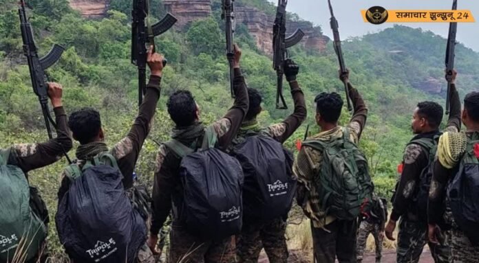 छत्तीसगढ़ के बीजापुर में अब तक का सबसे बड़ा नक्सल विरोधी अभियान जारी, 15 से अधिक नक्सली ढेर