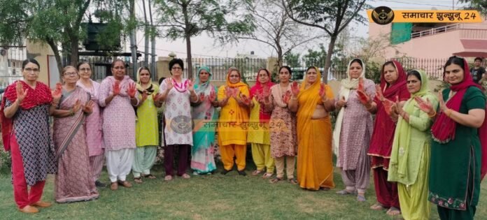 ऑपरेशन सिंदूर की सफलता पर राष्ट्रीय जाट महासंघ महिला मोर्चा ने मनाया उत्सव, शास्त्री पार्क में सिन्दूर लगाकर महिलाओं ने सेना के साहस को किया नमन