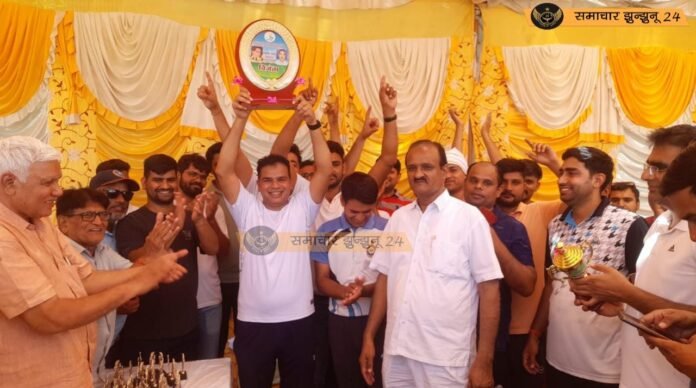 पचरंगिया-ढस्सा स्मृति क्रिकेट प्रतियोगिता में उपखंड प्रशासन इलेवन ने मारी बाज़ी, डालमिया खेल मैदान में हुआ आयोजन, पुलिस प्रशासन इलेवन को फाइनल में दी मात