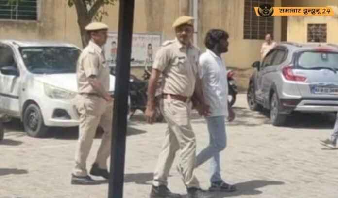 अवैध हथियारों के सप्लायर कालिया को मंड्रेला पुलिस ने किया गिरफ्तार, पिलानी थाने के हिस्ट्री शीटर को सप्लाई की थी देशी पिस्टल और कारतूस