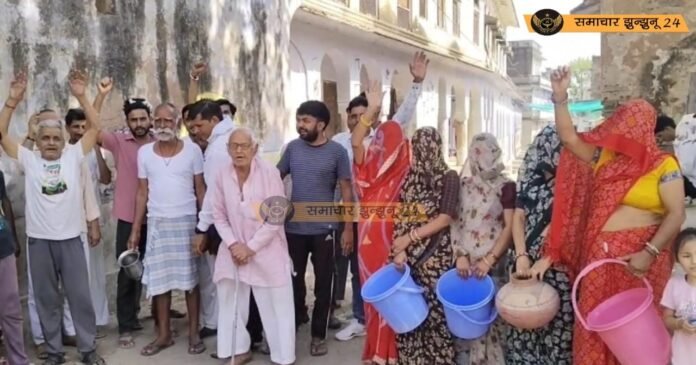 उदयपुरवाटी के पापड़ा गांव में पेयजल संकट के खिलाफ ग्रामीणों का विरोध, गर्मी में बूंद-बूंद पानी को तरसे ग्रामीण, तीन दिन में समाधान नहीं हुआ तो आंदोलन की चेतावनी