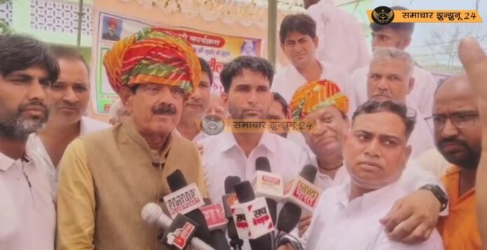 डुमोली खुर्द में पूर्व सरपंच गुलझारीलाल की पुण्यतिथि पर कार्यक्रम, सूरजगढ़ विधायक ने की मुख्यमंत्री की सराहना