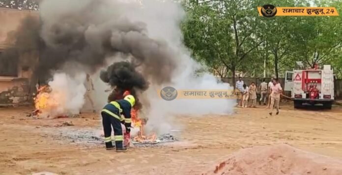 झुंझुनूं में एयर स्ट्राइक अलर्ट पर मॉक ड्रिल आयोजित, चार मिनट में मौके पर पहुंचा प्रशासन