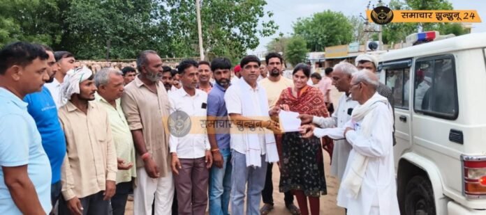 डूमोली खुर्द गांव में आम रास्ते पर अतिक्रमण से ग्रामीण परेशान, एसडीएम को सौंपा ज्ञापन, मुरादपुर मार्ग पर पक्का निर्माण कर रास्ता किया गया संकरा, मौके पर पहुंची प्रशासनिक टीम