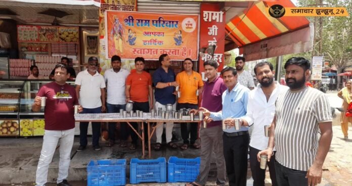 निर्जला एकादशी पर श्रीराम परिवार ने राहगीरों को पिलाया आम पन्ना, पर्यावरण संरक्षण का भी दिया संदेश