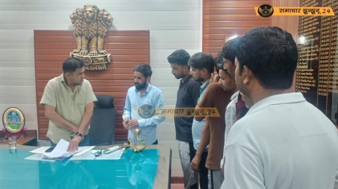 वार्ड 38 चिड़ावा में पानी की गंभीर समस्या, निवासियों ने सौंपा ज्ञापन, निजी लाभ के लिए बोरवेल का गलत उपयोग किए जाने का आरोप, जल संकट को लेकर प्रदर्शन की चेतावनी